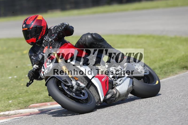 /45 10.08.2025 Plüss Moto Sport ADR/Freies Fahren/733